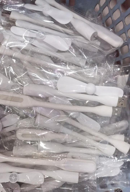 USB Fan Portable Adapter I LED USB Light Lamp Enhanced Version for Laptop Notebook Computer PC Power Bank (random color)